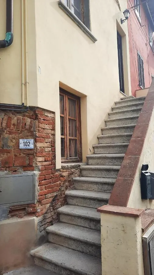 Lura House Apartment San Miniato 0*,
